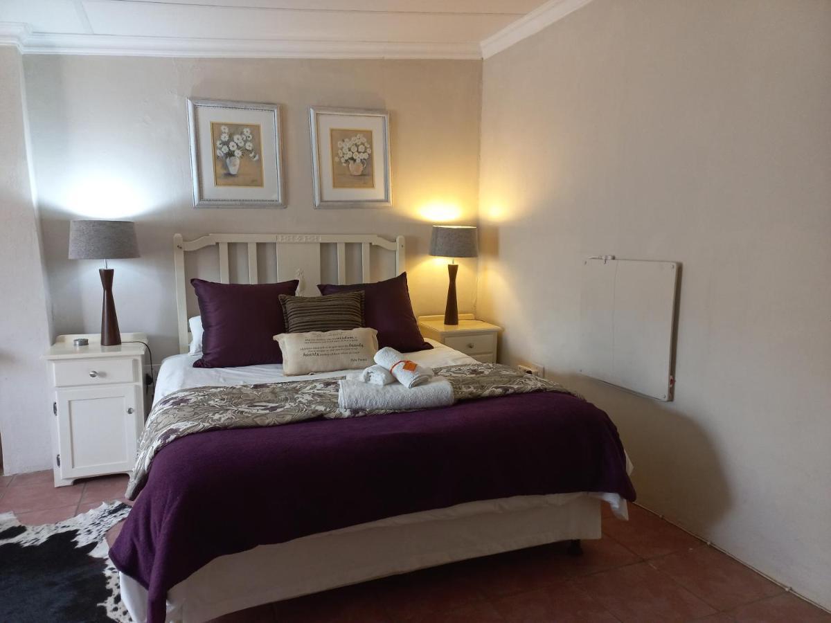 Hotel Dekotzenhof Wakkerstroom Esterno foto